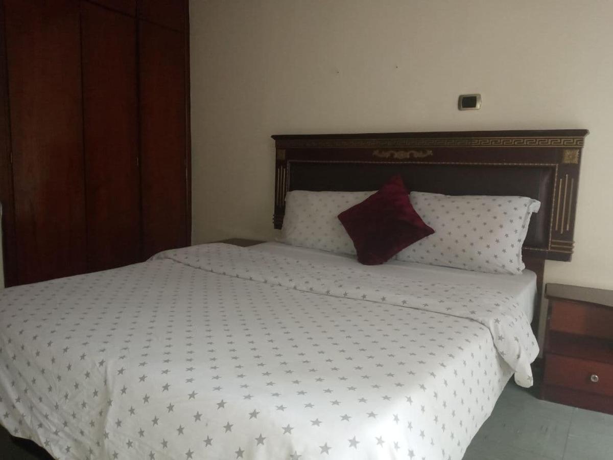 Lucy Guest House Addis Abeba Esterno foto