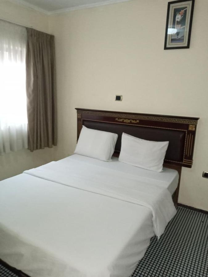 Lucy Guest House Addis Abeba Esterno foto